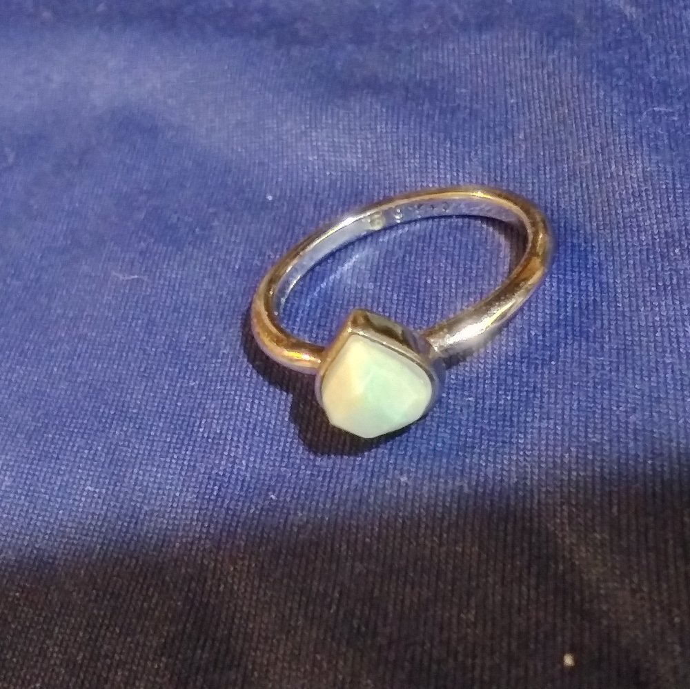 Silver ring - Picture 3 of 4